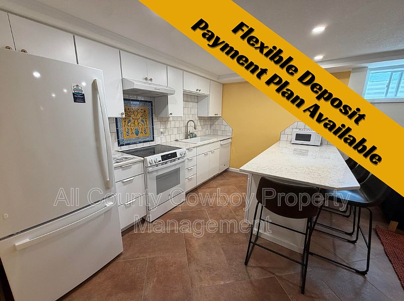 1st image of 1314 Canby St APT B