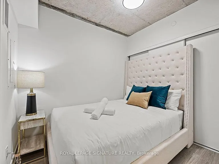 47 Mutual St #506 — Photo 24