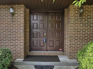 3853 Sarayo Cir, Harrisburg, PA 17110