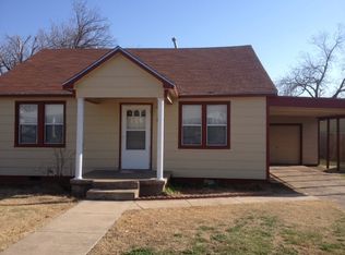 1812 W Ash Ave, Duncan, OK 73533