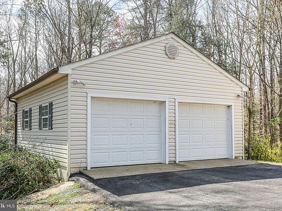 5th image of 13360 Fredericksburg Tpke