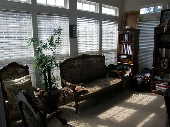 Sunroom/Office/Playroom