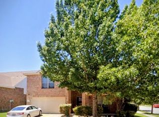 2055 Club Oak Dr, Heartland, TX 75126