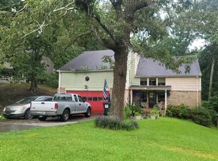 6122 Lakeshore Dr SE, Mableton, GA 30126