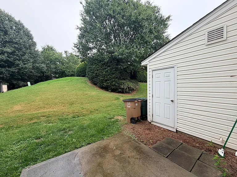 210 Bridford Downs Dr — Photo 41