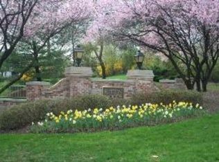 116 Riveredge Dr, Chatham, NJ 07928