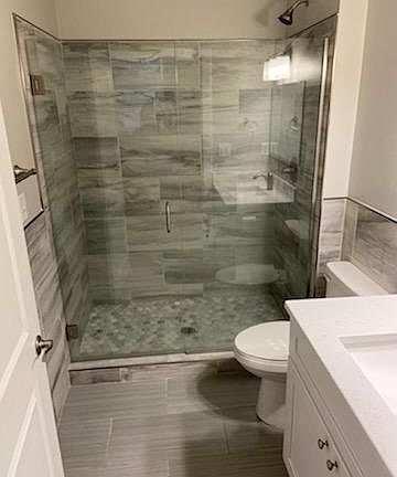 4th image of 115 W Tazewell St #2C