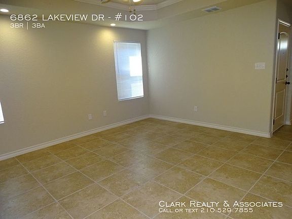4th image of 6862 Lakeview Dr #102