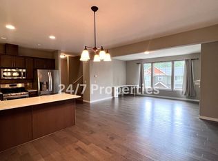 17320 Aubin St, Sandy, OR 97055