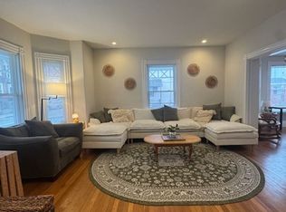 58 Saunders St #5, Allston, MA 02134