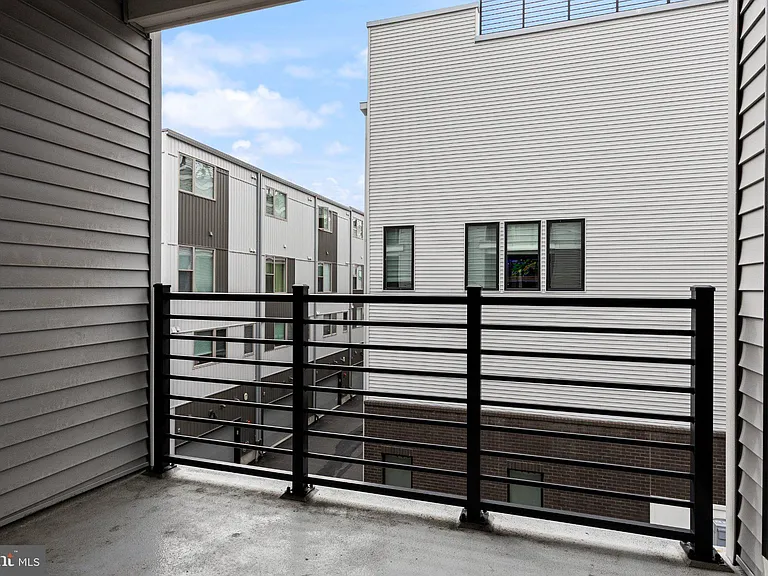 2150 Northbank Pl #143 — Photo 18