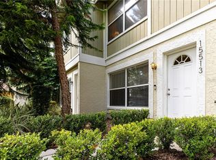15513 Morning Dr, Lutz, FL 33559
