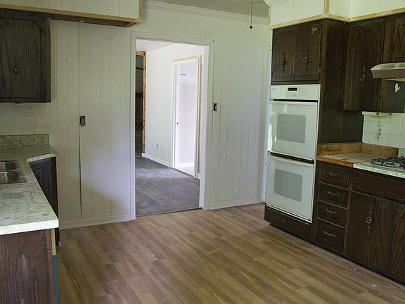 5th image of 906 Grandview Rd
