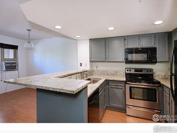 2nd image of 935 Broadway St #106