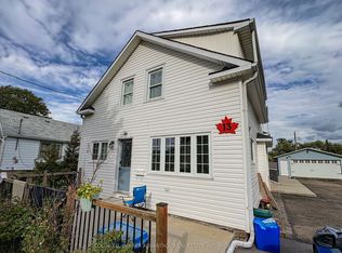 13 Alberta St, Welland, ON L3B2V6