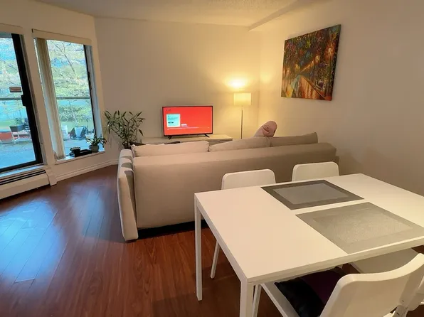 8460 Ackroyd Rd, Richmond, BC