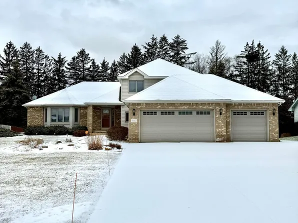 11947 Idaho Ave N, Champlin, MN 55316