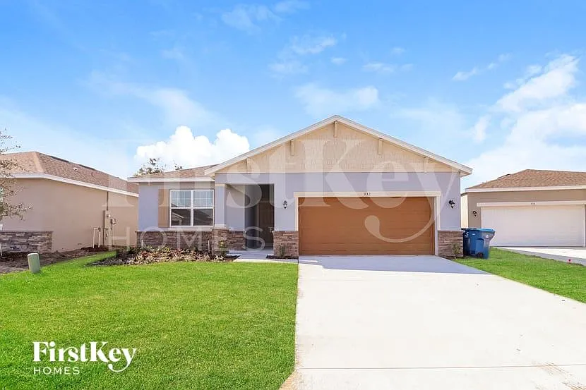 332 Corbel Ln