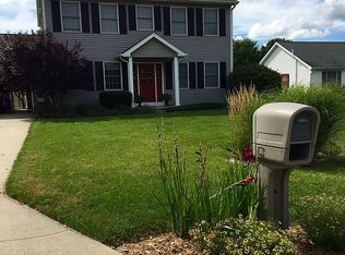 1143 N Peach Ct, Plainwell, MI 49080