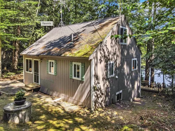 22 Vienna Shores Road, Vienna, ME 04360
