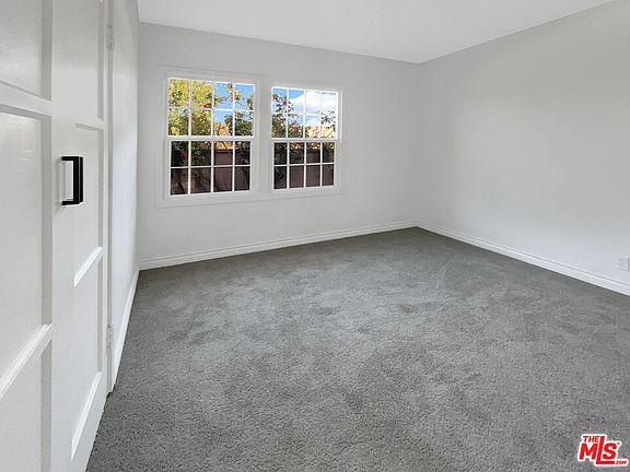 5th image of 272 E Harcourt St