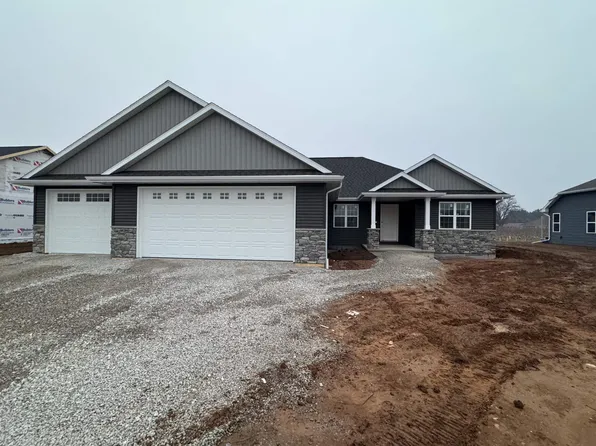 4556 Paul Ln, Green Bay, WI 54313