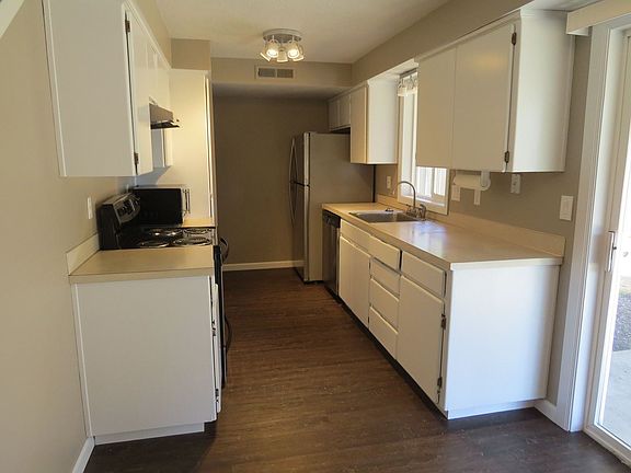 5th image of 764 SE 16th Ave