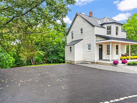 2nd image of 36 Traip Avenue