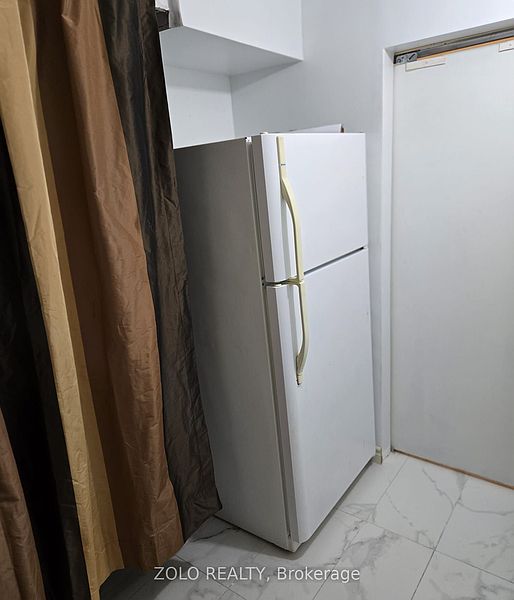 Kitchener House for rent - 1 Bedroom — photo 5
