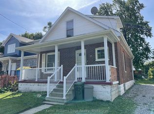 93 Sussex St, Hamilton, ON L8S 2E2