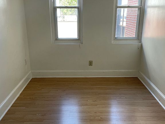4th image of 1209 Race St #3F