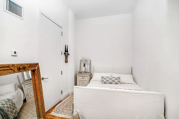 Rented by Compass | media 5