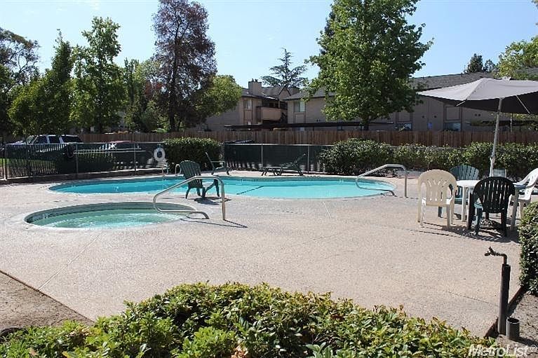 1st image of 4912 Whisper Ln