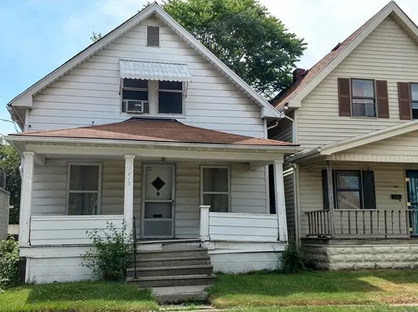 1215 Waverly Ave, Toledo, OH 43607