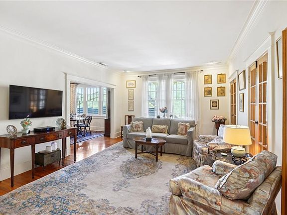 5th image of 2112 State St #2112