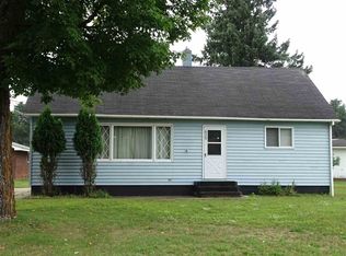 629 Eskil Ave, Kingsford, MI 49802