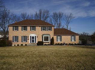 5745 Bel Air Dr, Coopersburg, PA 18036