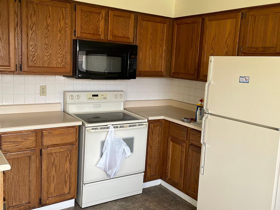 1st image of 1279 S Hooker St