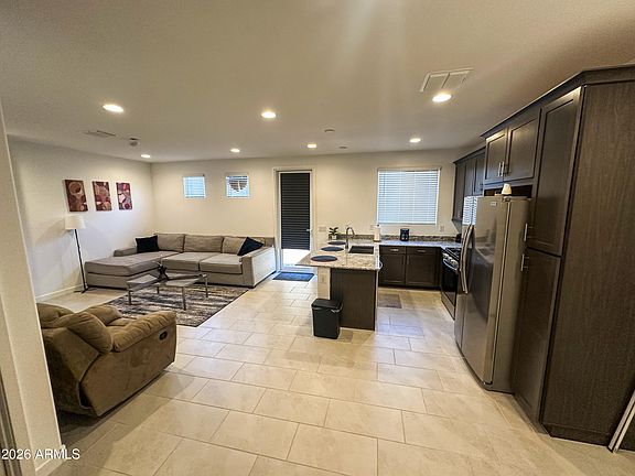 5th image of 15833 W KENDALL Street