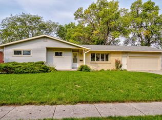 1913 Northwestern Ave, Ames, IA 50010