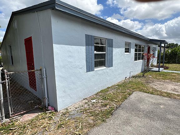 2nd image of 16235 NW 28th Ct
