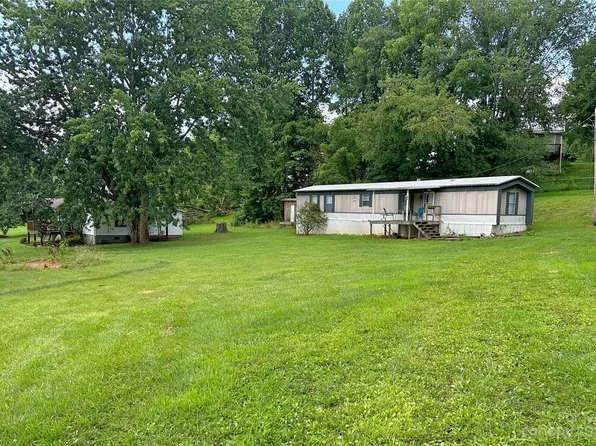 28 Thomas Ln, Clyde, NC 28721