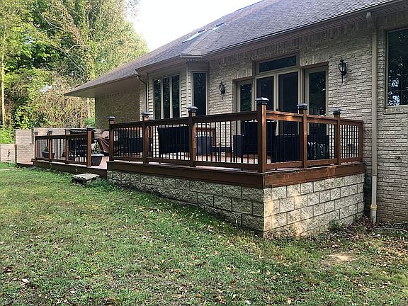 4th image of 465 Brenelle Ln