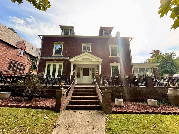200 Parkside Ave, Trenton, NJ 08618