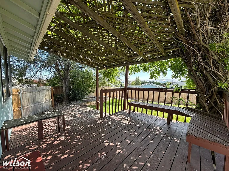 5606 Mount Clemens Way — Photo 19