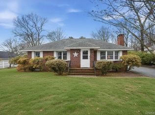17 Academy Avenue, Sparrowbush, NY
