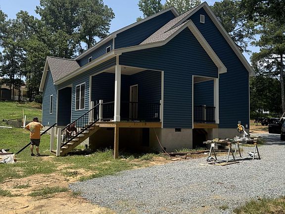 2nd image of 160 Helms Dogwood Road