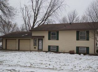 416 S Williams St, Algona, IA 50511