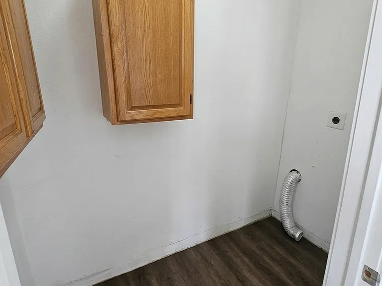 39 Elm St — Photo 8