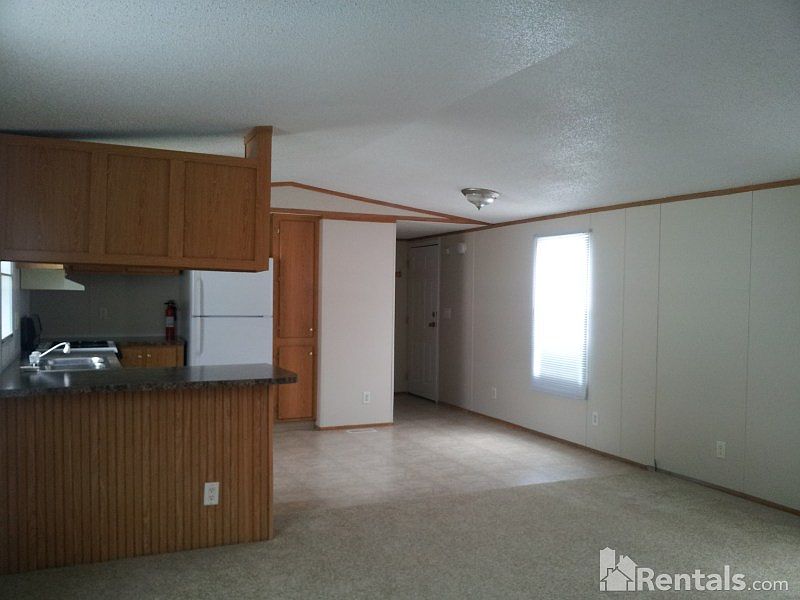 2nd image of 905 E 3rd Ave Lot 30